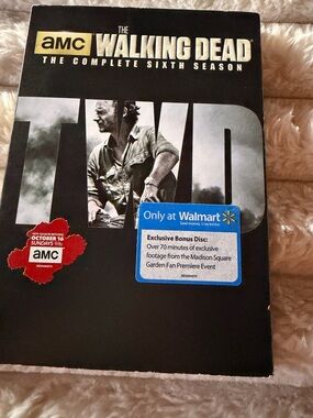 AMC The Walking Dead DVD: The Complete Sixth Season - Black Cover